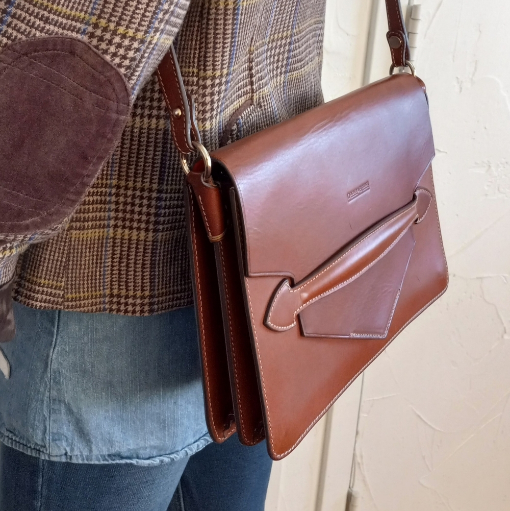 Dooney & Bourke Alto ITALIA, Large Cecelia Crossbody Bag, Saddle - Picture 4 of 16